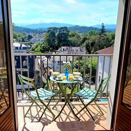Centre Vue Sur Les Pyrenees Pour 2 Nuits Au Minimum Apartment *