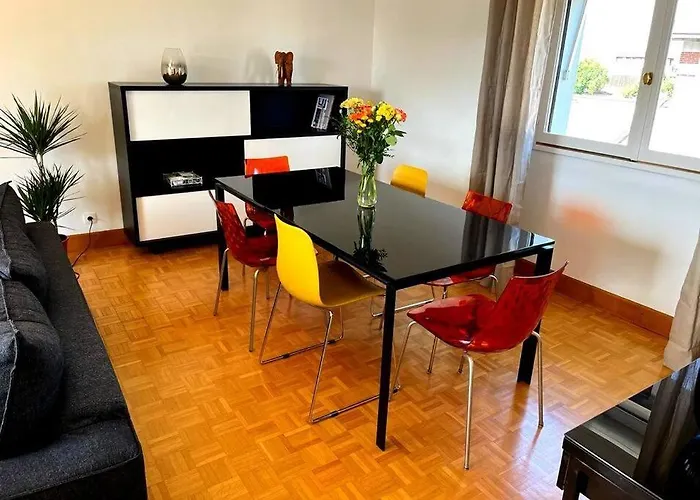 Centre Vue Sur Les Pyrenees Pour 2 Nuits Au Minimum Pau